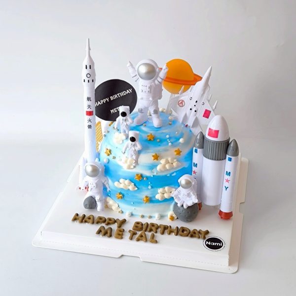 Boy Cartoon Cake-06 - Image 4