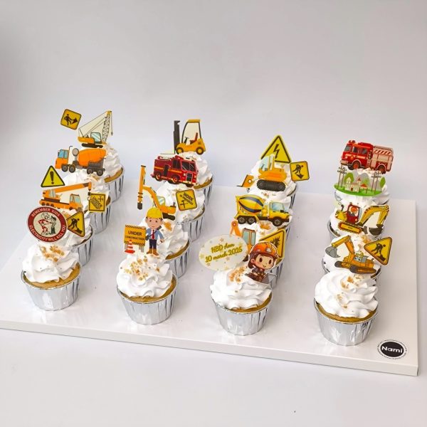 Cartoon Cupcakes - Image 2