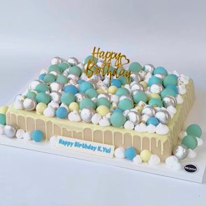 Square Cream Cake