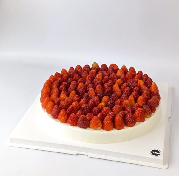 Large Strawberry Cake-01 - Image 4