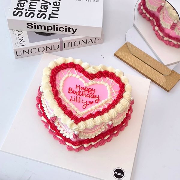 Red Heart Cake - Image 3