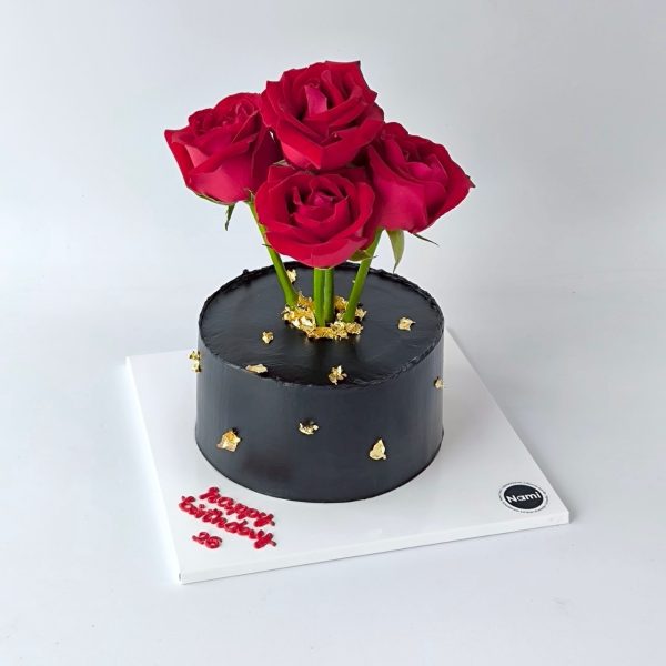 Red Rose Cake - Image 2