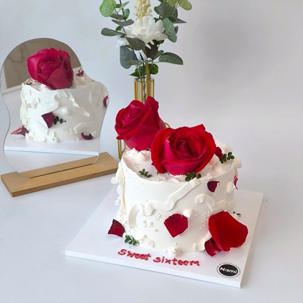 Red Rose Cake - Image 5