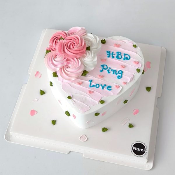 White Heart Cake - Image 3